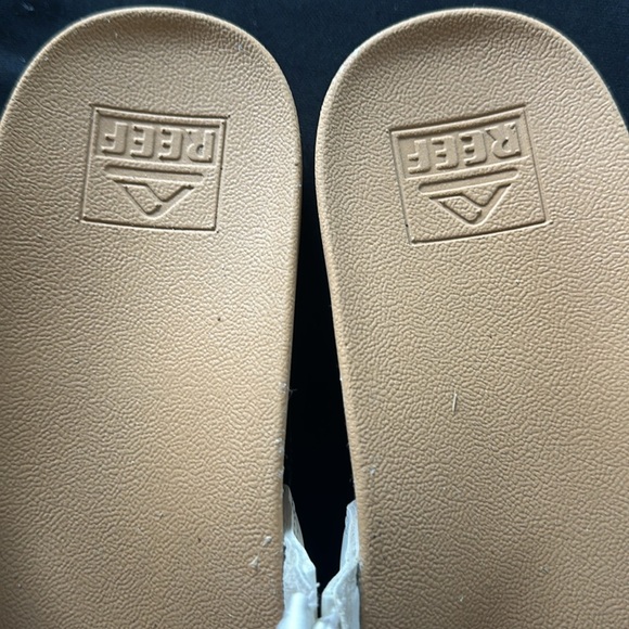 Reef sandals size 9 - Picture 5 of 5